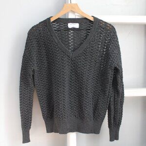 Old Navy Women's Charcoal Gray Textured Pointelle Open-Knit V-Neck Sweater Small